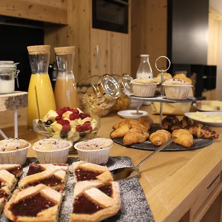 Sotto L'alben Bed & Breakfast *